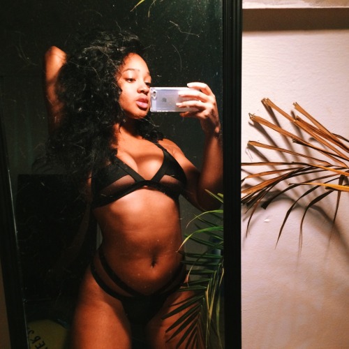 sorrychangedmyurlagain:  youngblackandvegan:  thotfulshawty:  my swim suit came  glory  Where is everyone getting this swim suit from!! 😩