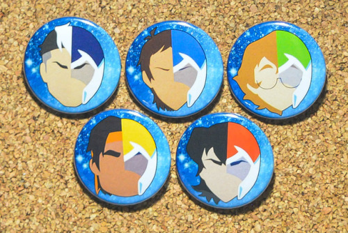 Voltron: Legendary Defender fan art pinback button set!Click here to check it out on Etsy!Pin i