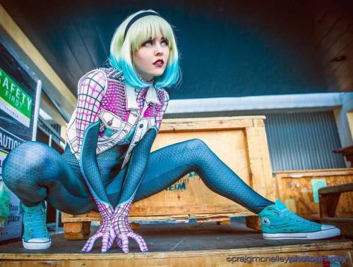 cosplayandgeekstuff:    Maid of Might Cosplay (USA) as Spider-Gwen (Punk version)Photos I and II by:  Craig’s Cosplay Corral  Photo III by:  Nelsphotos  