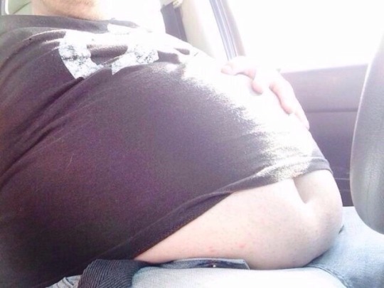 ssbhm-whim:  Comparisons of me outgrowing my car.  Dude you’re getting faaaaaaaaat 