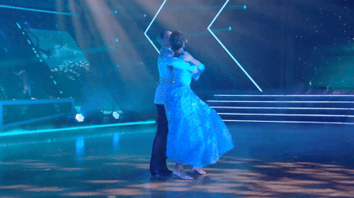 girlsrunningwildunderthemoon: JoJo Siwa and Jenna Johnson’s Viennese Waltz - Dancing With the Stars