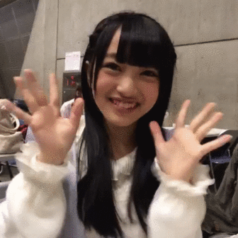 soimort:幕張に天使がいた！！可愛すぎる小６こと、まきちゃんと私の推しメン美音ちゃん♡♡一生見てられるこの動画。
