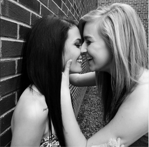 lovel-ylesbian:  