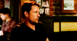 jayhalsstead:April: Riggs panicked. People panic.Meredith: Oh, don’t defend him.