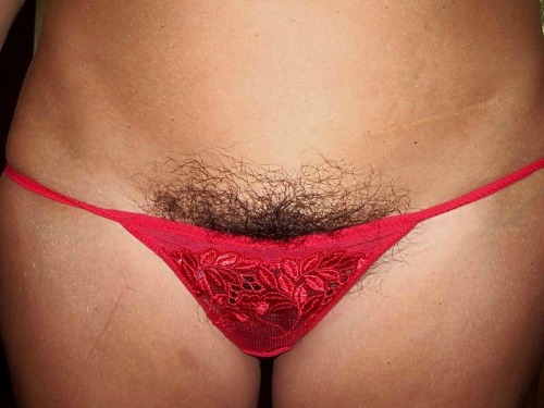 hairymuffsxxx:  More Hairy Muffs HERE