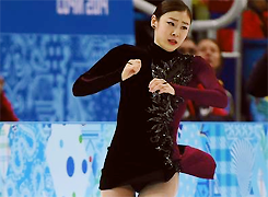 edge-triggered:  whatmakesyoulove:  Yuna Kim, Sochi 2014 (Silver)Figure Skating  Yuna and her gold-medal winning dress.