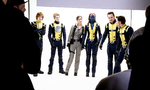 rainbowinbowdrymytears:  I love this gif because of James. Just look at him, he’s