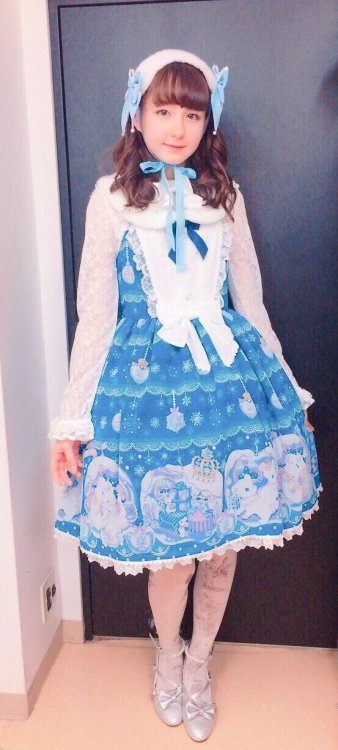 waitaminutebro:  バウエル ジゼル愛華(@giselleaika)さん | Twitter