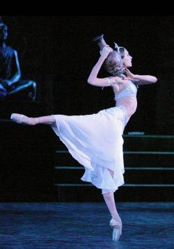 Galina-Ulanova:  Svetlana Zakharova As Nikiya In La Bayadère (Bolshoi Ballet, 2013)