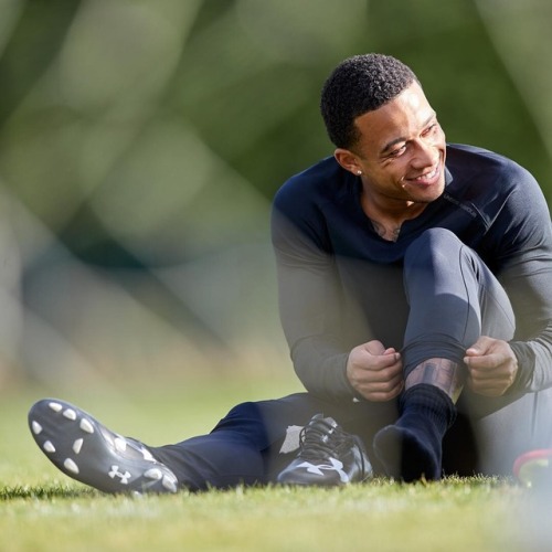 footballistic2:  Memphis Depay   