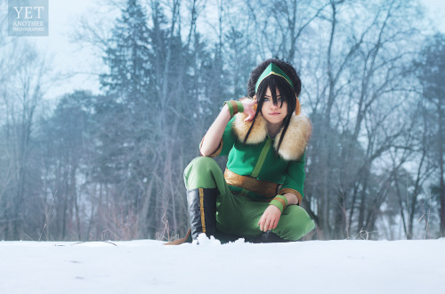 tophwei:  My winter Toph original ^^ i dont have fantasy, so… maybe its not cool costume =D But.. Toph in Russia XD [DEVIANTART] [TWITTER] [FACEBOOK] 