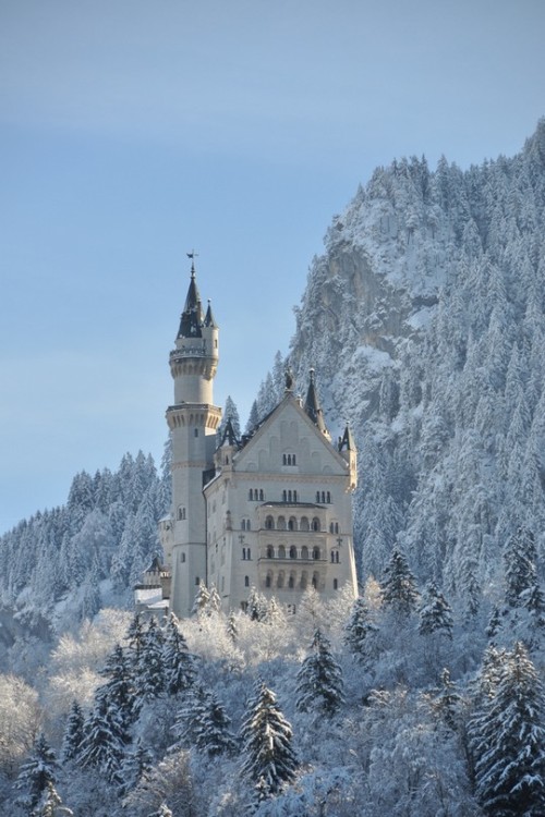 wonderous-world: Neuschwanstein Castle: Schwangau, Bavaria, Germany by Stephen Olsen