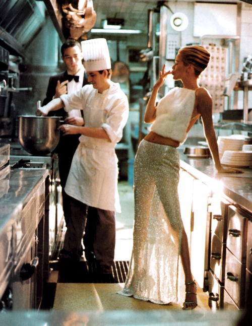 chanelresort:Carolyn Murphy in “Absolute