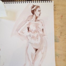 15 min pose #artmodel #figuremodel #lifemodeling