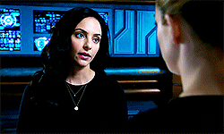 ava-sharpe: EVERY EPISODE MEME ♡ Legends of Tomorrow / Zari Tomaz → 4x09
