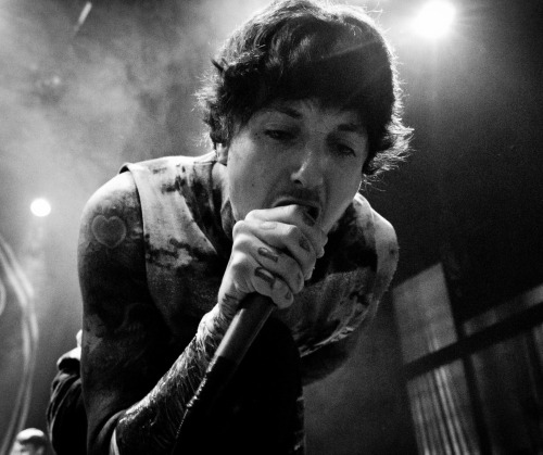 Your eyes are swallowing me