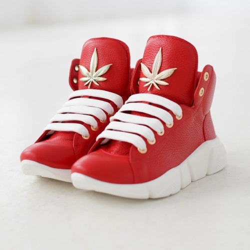 Our best sellers sneakers You can choose:material (leather, suede, python)main color (much more