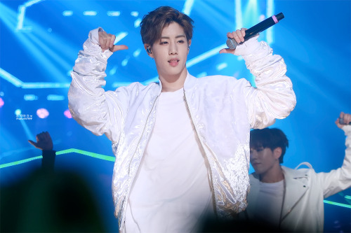 © Invincible9394 | PLEASE DO NOT EDIT