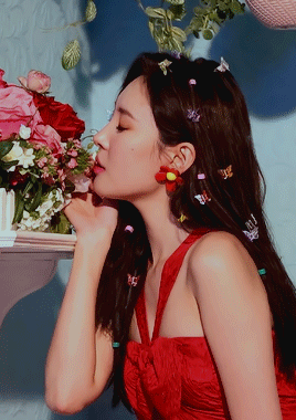 sunmiyah:Sunmi 💐 - Noir mv making