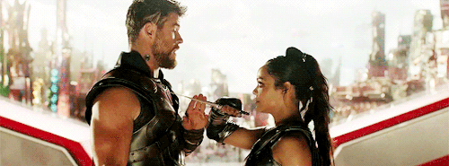 peteparkers:“It’s like Thor’s meeting his hero,” Hemsworth admitted. “He’s absolutely smitten by her