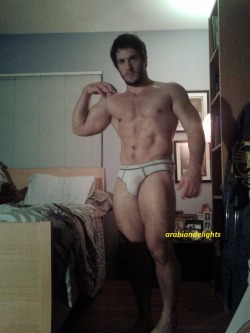 jshine969:  I’m fairly sure this dude is a rugby player from Argentina. Either way love the bulge