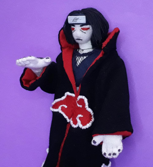  itachi uchiha malleable doll handmade with fabric, wire and clay size: 7,7 inches• • • boneco maleá