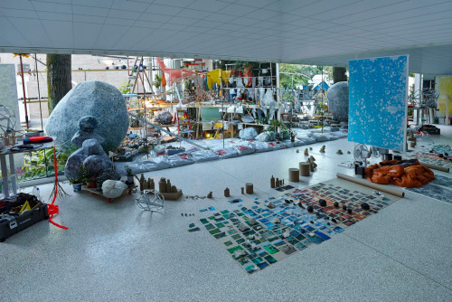 Sarah Sze: Representing the U.S. Pavilion at the 2013 Venice Biennale.Called “Triple Point,” her exh