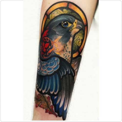 Peregrine falcon for Anna. Thanks for asking me to do this for you! Spaces available to tattoo in Su