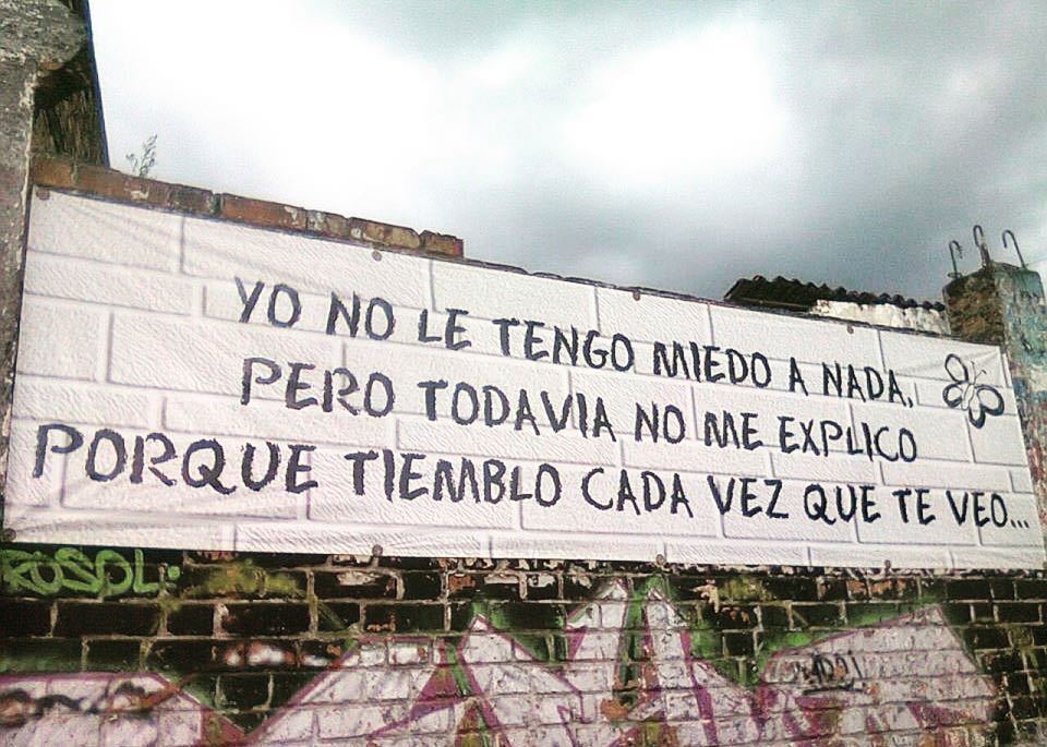 Accion Poetica En Tumblr Por Que Tiemblo Cuando Escucho Tu Voz Mi Amor