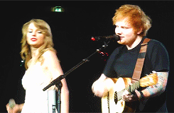 taylorswifterasupdates:  Would you please put anything you have that lights up? I wanna see fire in the O2 Arena Berlin. - Taylor and Ed performing ‘I See Fire’ in Berlin, Germany 2/7/14 