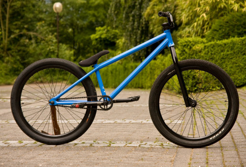 vojtasmajl:  BLUE STREET