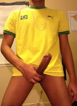 brazilianlad:  www.brazilianlad.tumblr.com