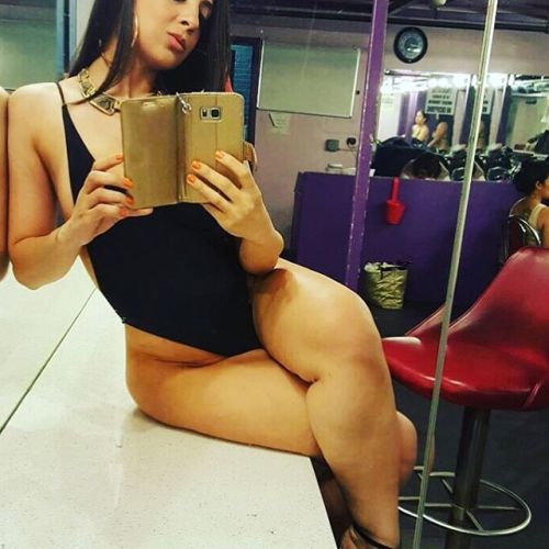 stripper-locker-room:  that_mix3d_chick