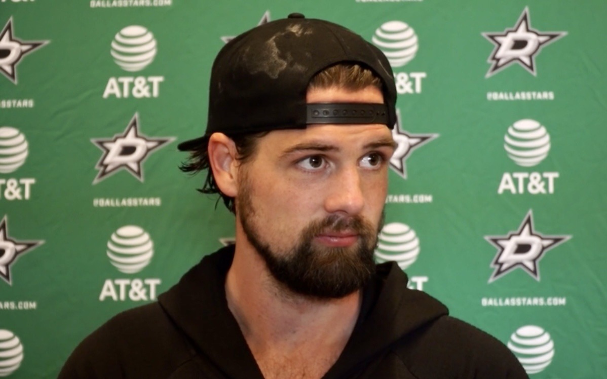 Drabbles and Imagines — Jamie Benn #8