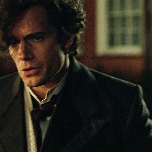 HENRY CAVILLas Sherlock Holmes In Enola Holmes 2 (2022)