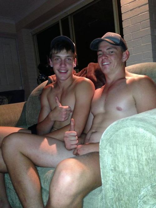 aussiebadboyfcker:Would so go that one on the left.. that lad would be fcked if I was at that party.