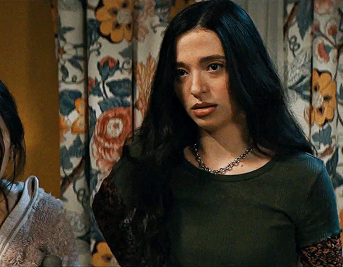 MIKEY MADISON As AMBER FREEMAN