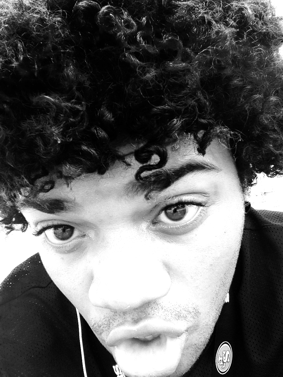 heterophilia:  I look Brazilian or Dominican with my hair like this