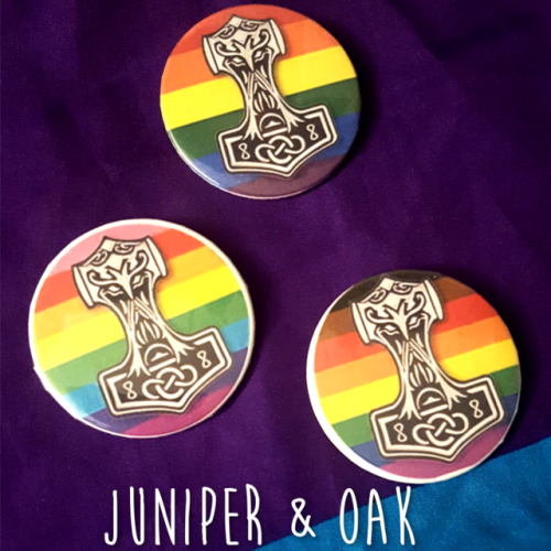 renniequeer:renniequeer:Now available from Juniper & Oak - Pride Flag Mjolnir Buttons! 2 inch bu