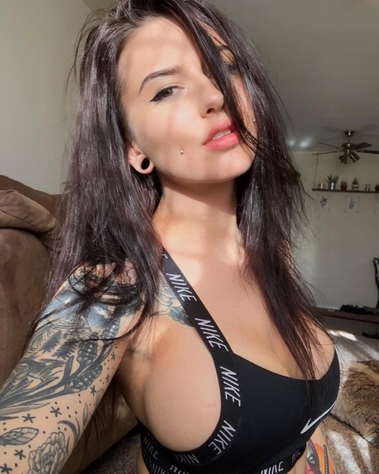 inlovewiththisaltgirl:  Octavia May Totally @inlovewiththisaltgirl 