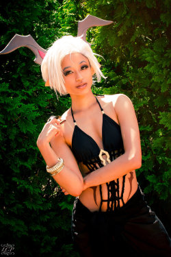 hotcosplaychicks:  TERA Castanic Swimwear