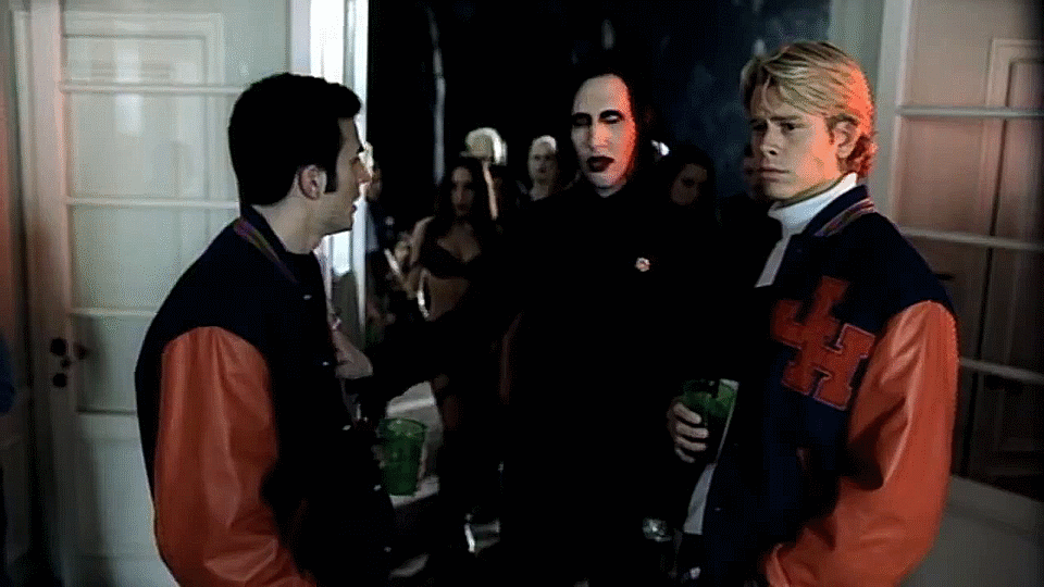 doritochris:  That one time Chris Evans was in a Marilyn Manson music video +