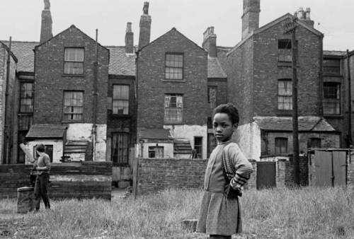 scavengedluxury:Play on Manchester waste ground, 1969. Nick Hedges.