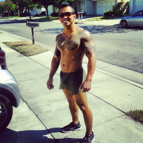 campusbeefcake:  i do declare! i dont believe that man is wearing any underpants.