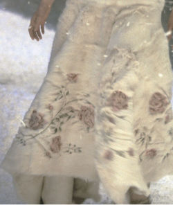 bebemoon:alexander mcqueen rtw autumn 1999