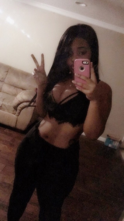 blasiankittyy:  🤟🏽👅💦