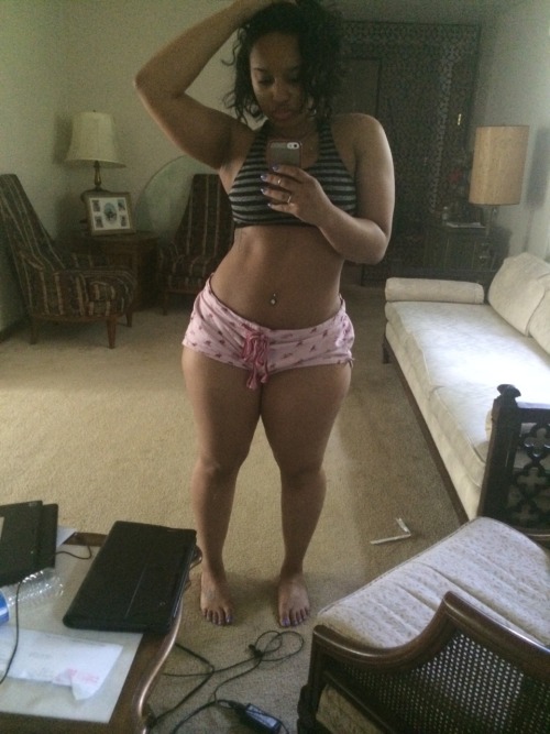 nosleeptilmanhattan:  My body looks it’s best when I first wake up