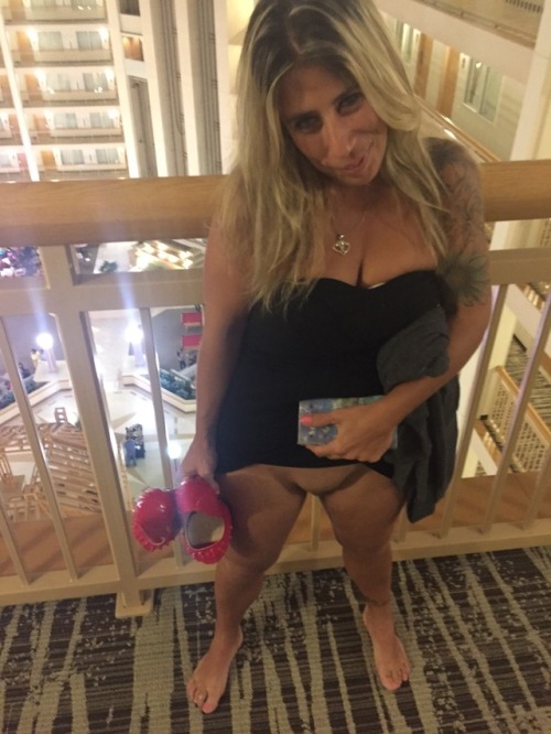 75l6midnjghtspecial:More hotel fun on her birthday!