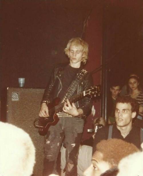 punkrockhistory:Discharge - 9:30 Club, Washington DC, October 17, 1982. Government Issue and Scream 