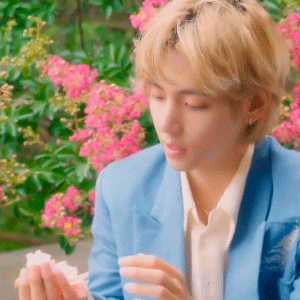 Happy Birthday, Taehyung!